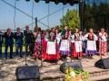 Dożynki Wojewódzkie 2023 - prezentacja i ośpiewanie wieńca dożynkowego reprezentującego Powiat Sandomierski