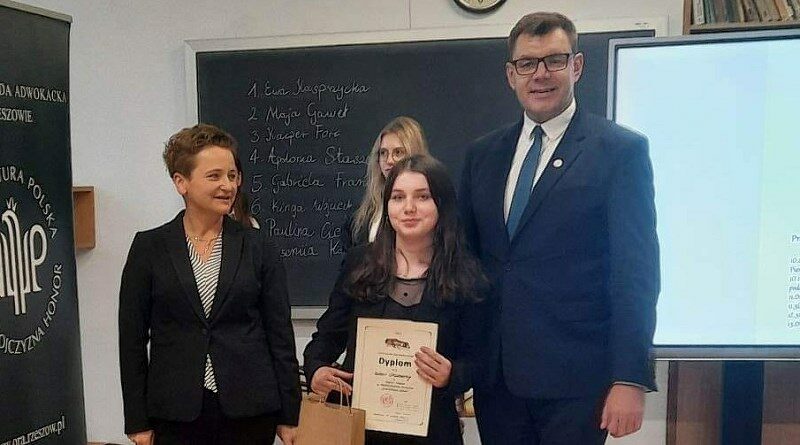 Sukces uczennicy Szkoły Podstawowej w Ossolinie